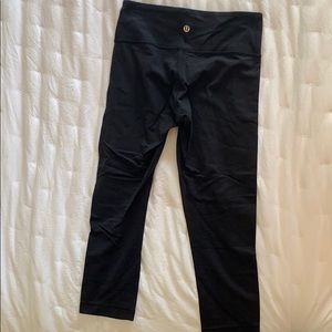 Lululemon crop leggings